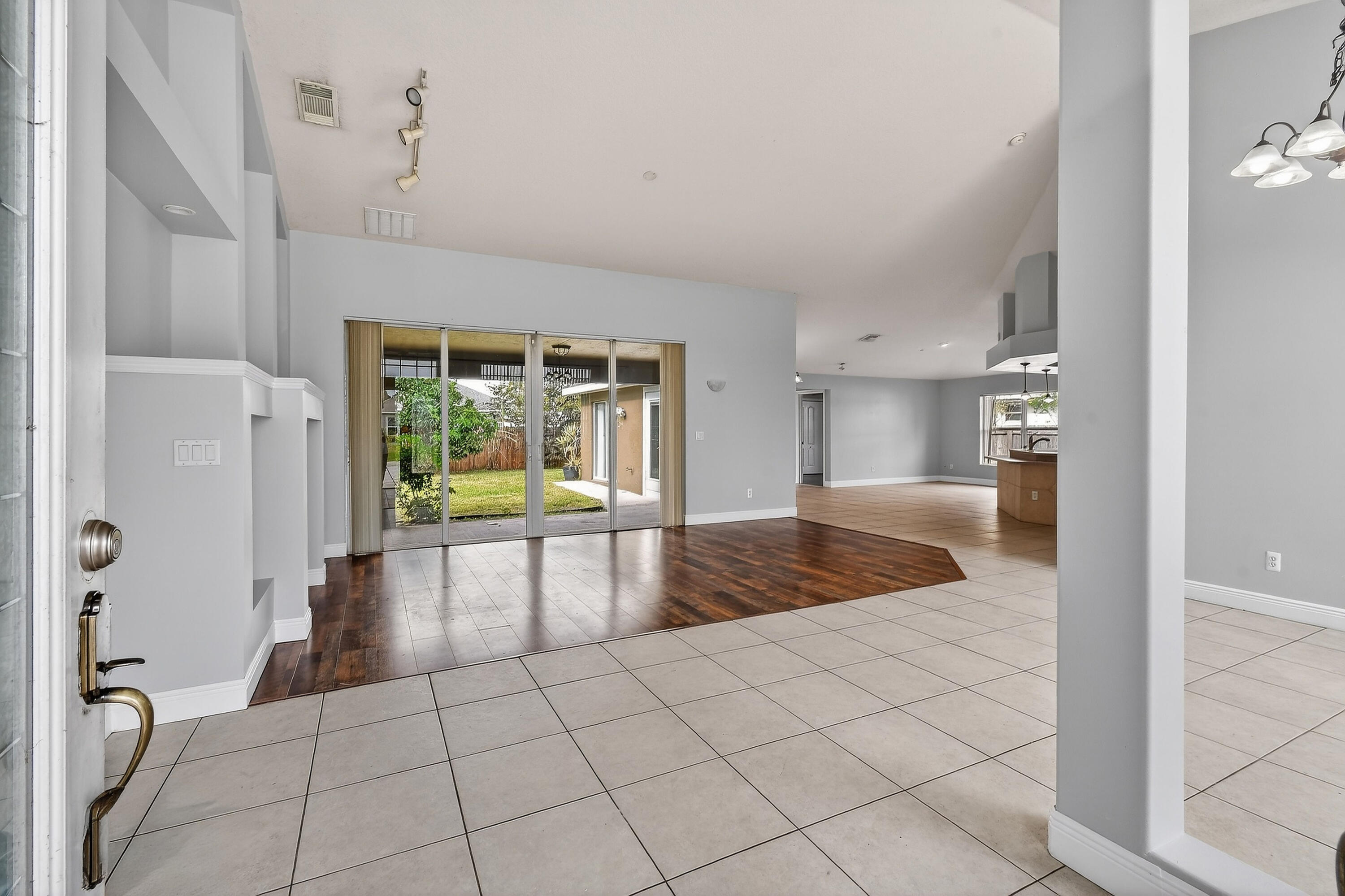 PORT ST LUCIE SECTION  22 - Residential