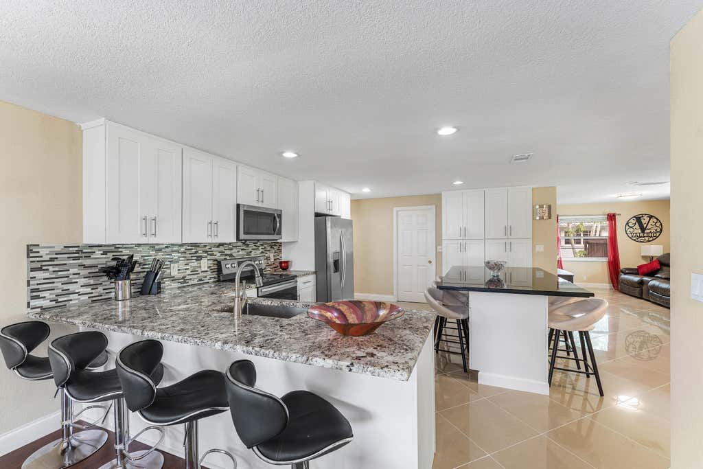 Photo of 4025 NW 105TH Avenue, Coral Springs, FL 33065 (MLS # B26068711)