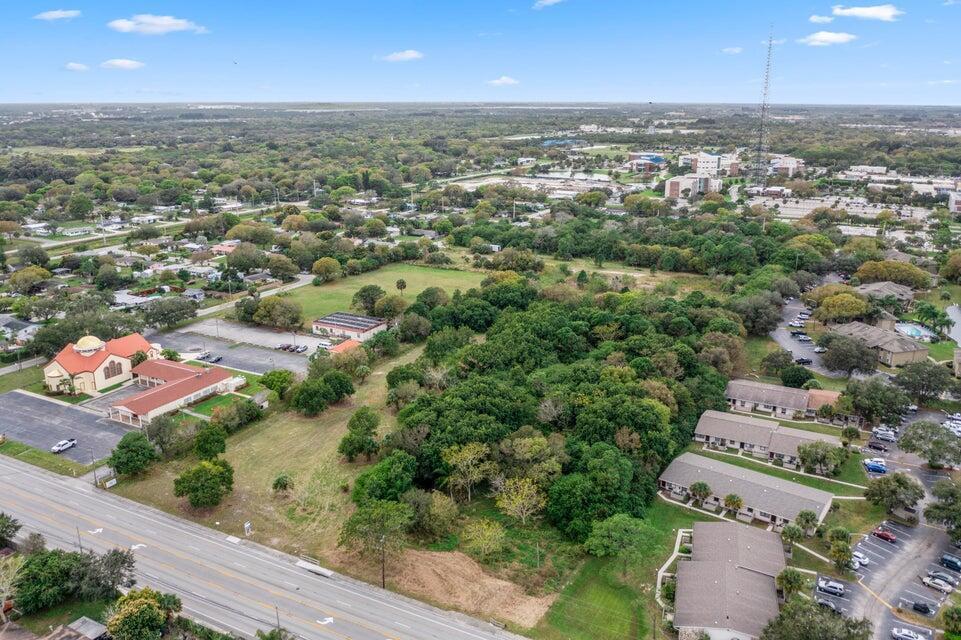 SOUTH TWENTY-FIFTH STREET - Land