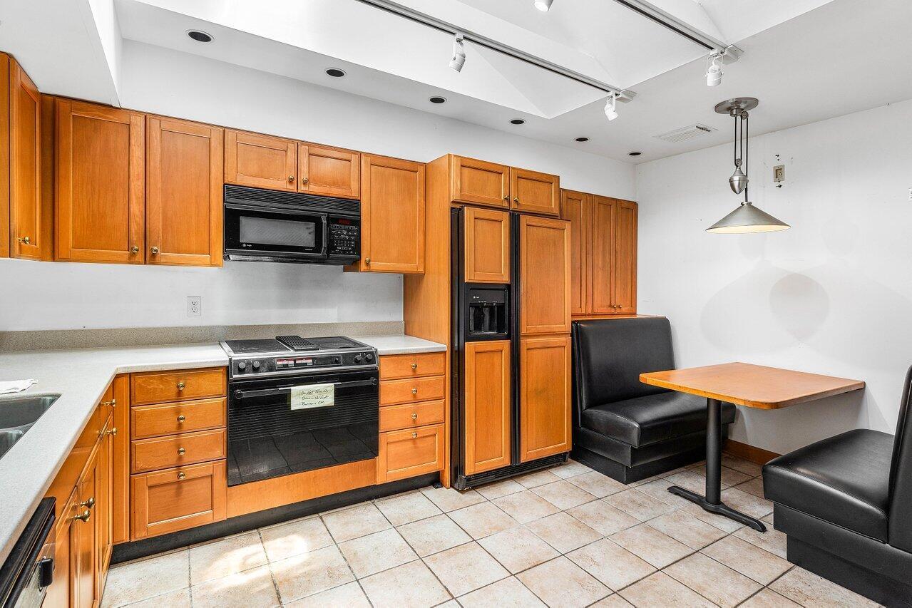 HIDDEN KEY NORTH - Residential