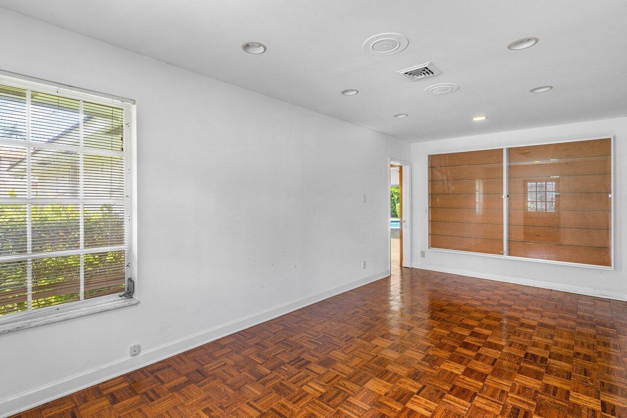 HIDDEN KEY NORTH - Residential