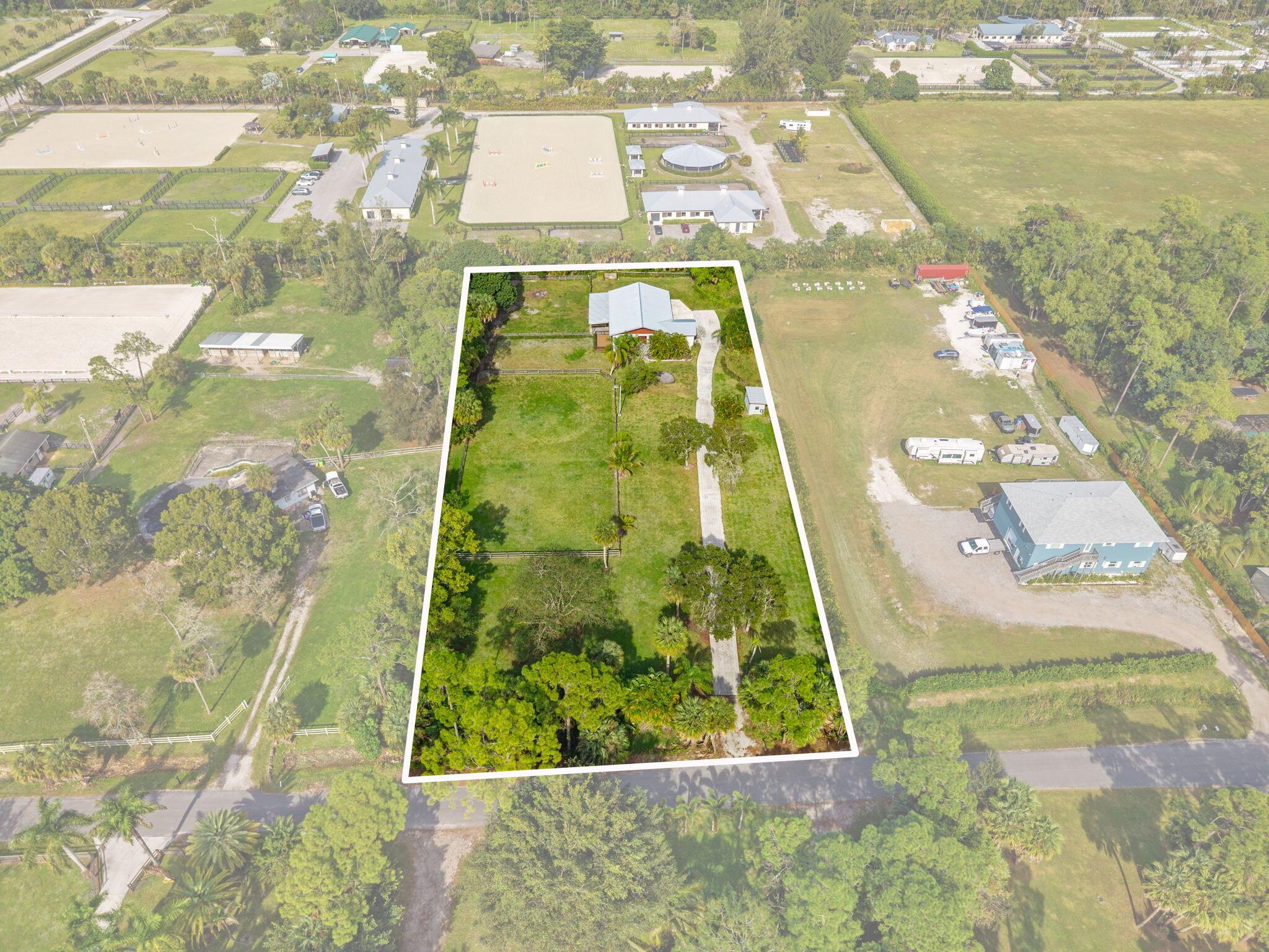 LOXAHATCHEE GROVES - Residential