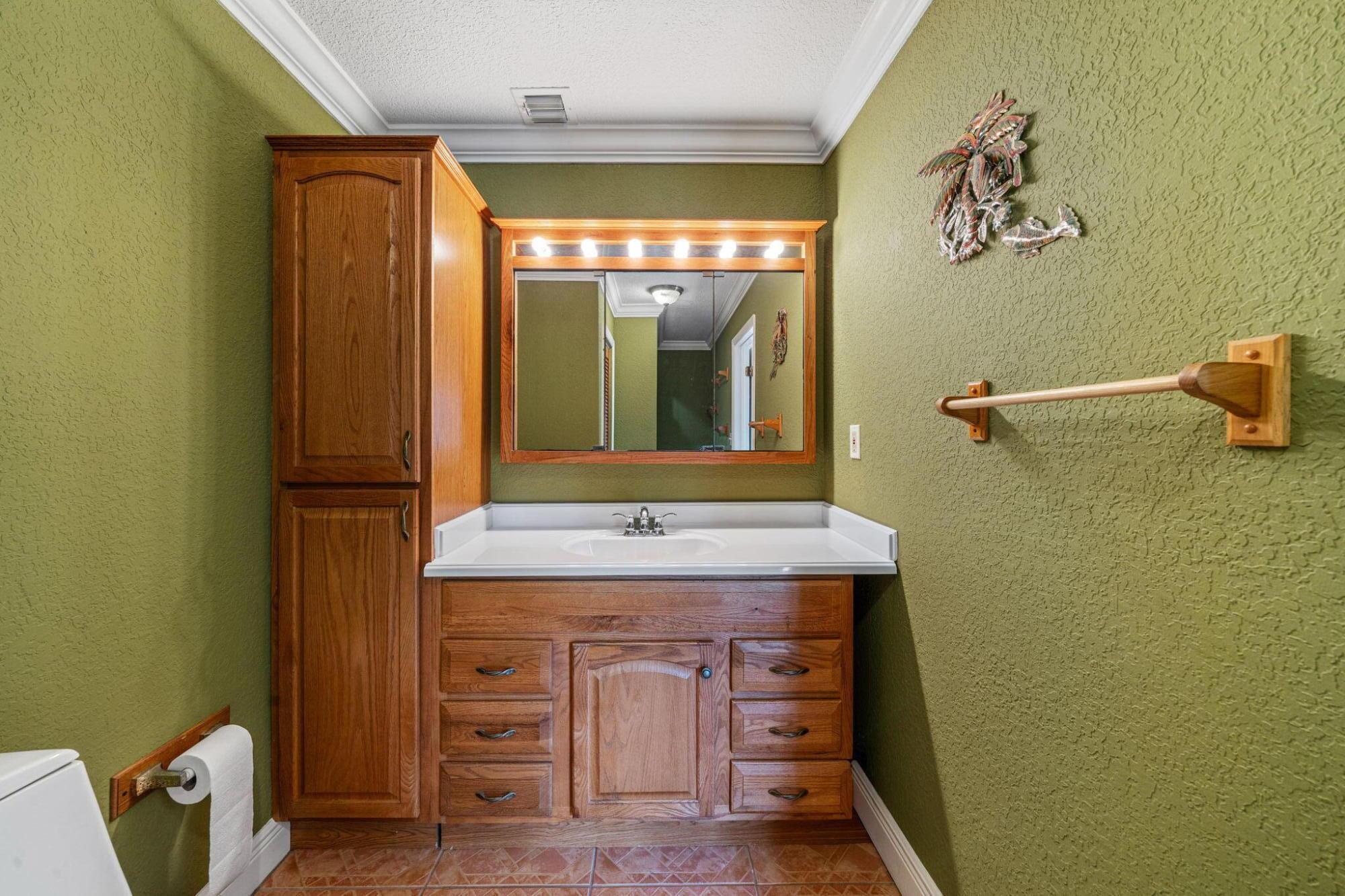 LOXAHATCHEE GROVES - Residential