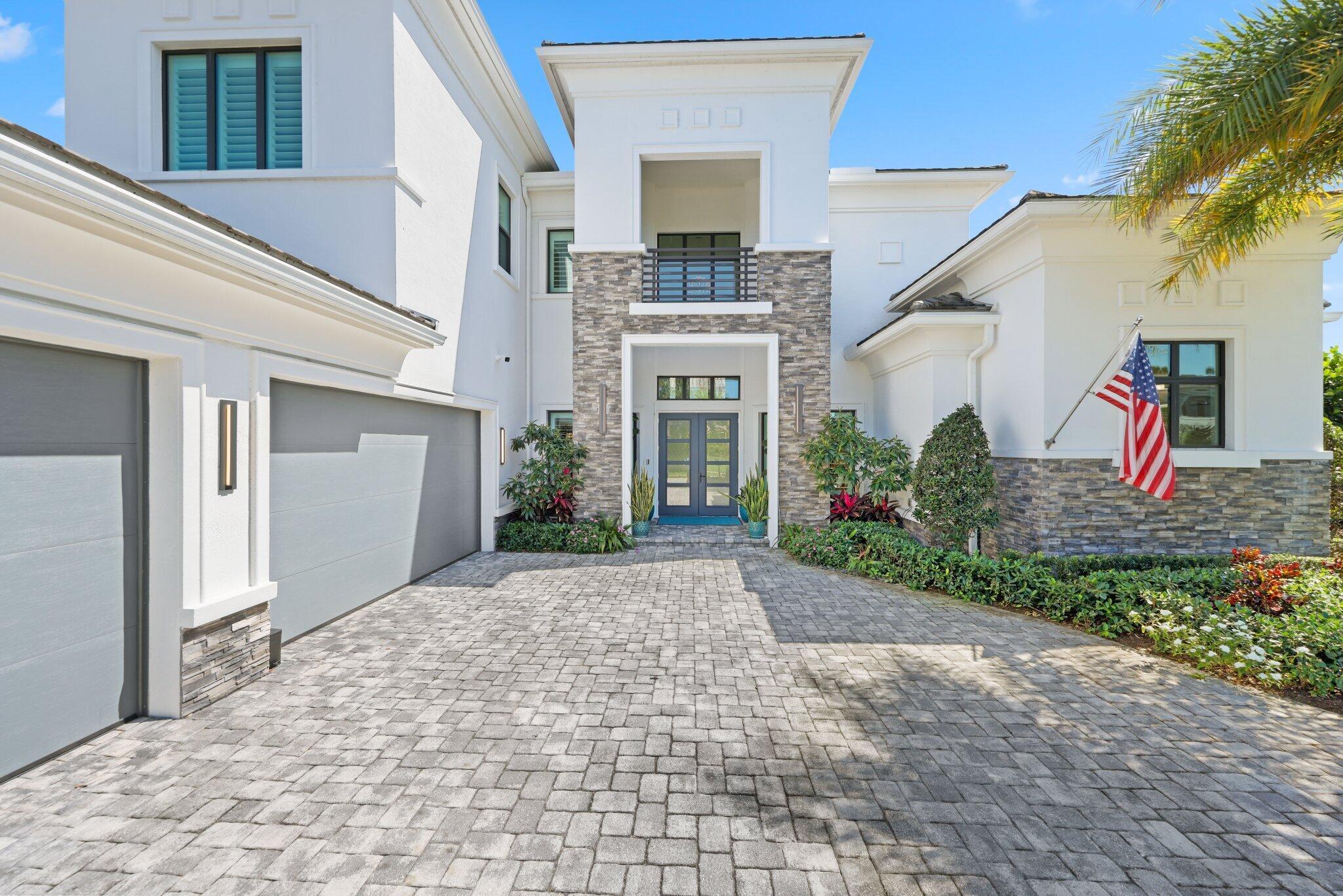 2560 NW 70th Boulevard