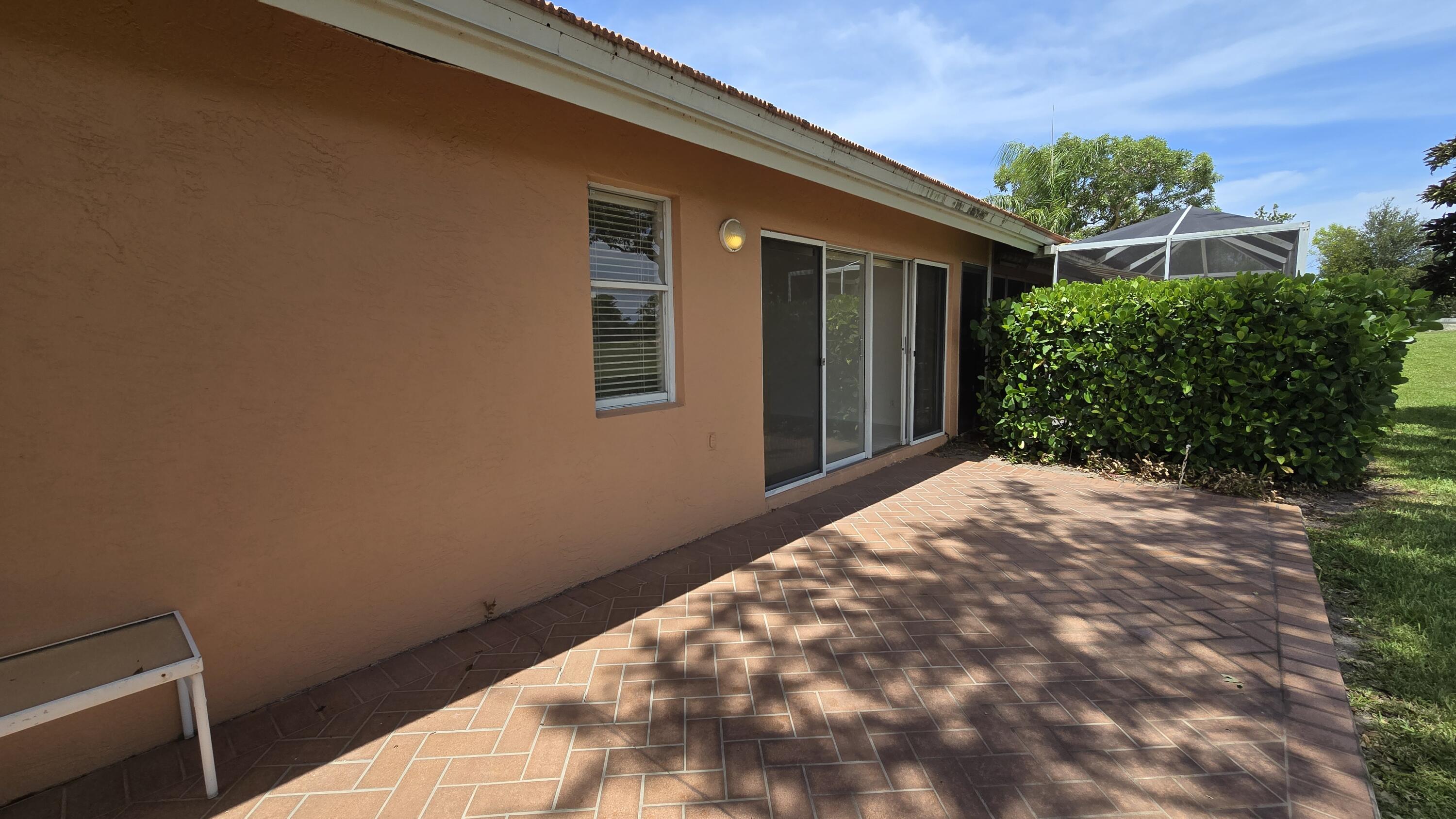 CORAL LAKES V - Residential