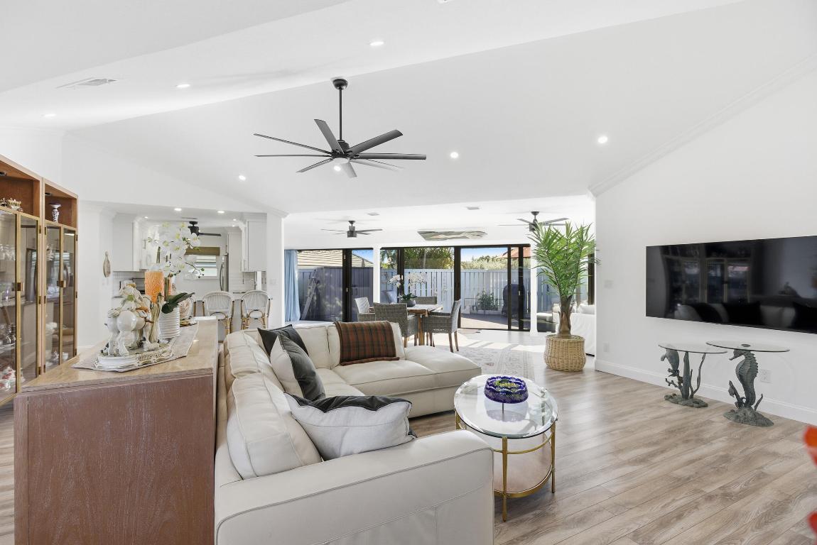 Bella Vista - Residential