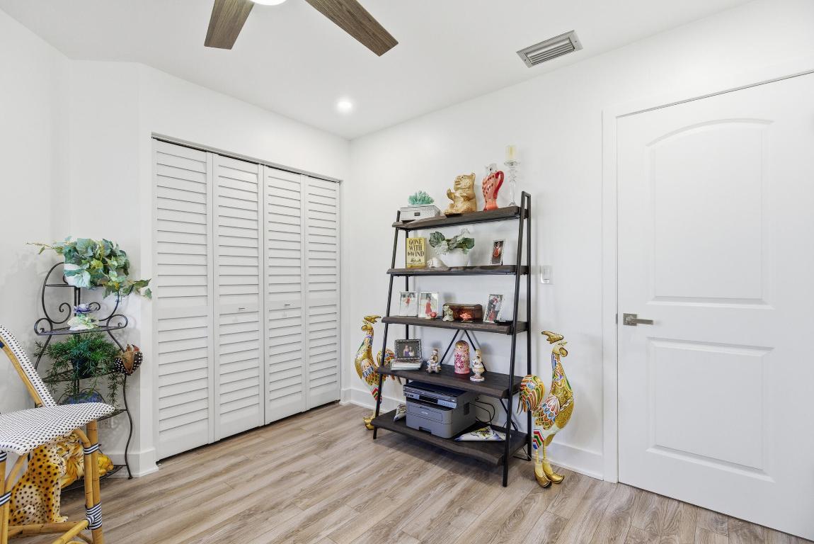 Bella Vista - Residential