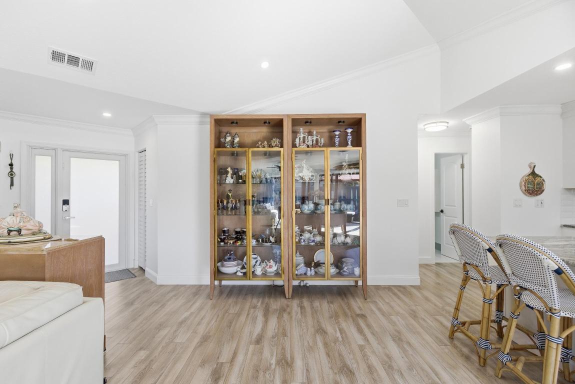 Bella Vista - Residential