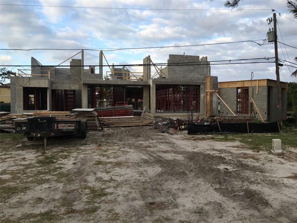 BOCA VILLAS - Residential