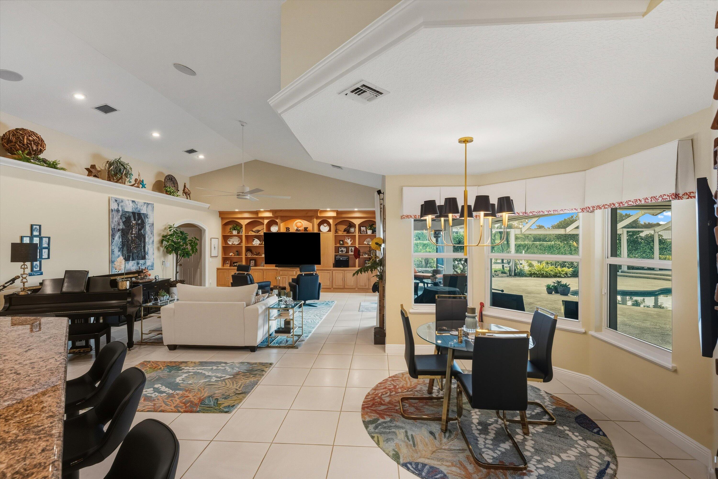 PADDOCK PARK 2 OF WELLINGTON - Residential