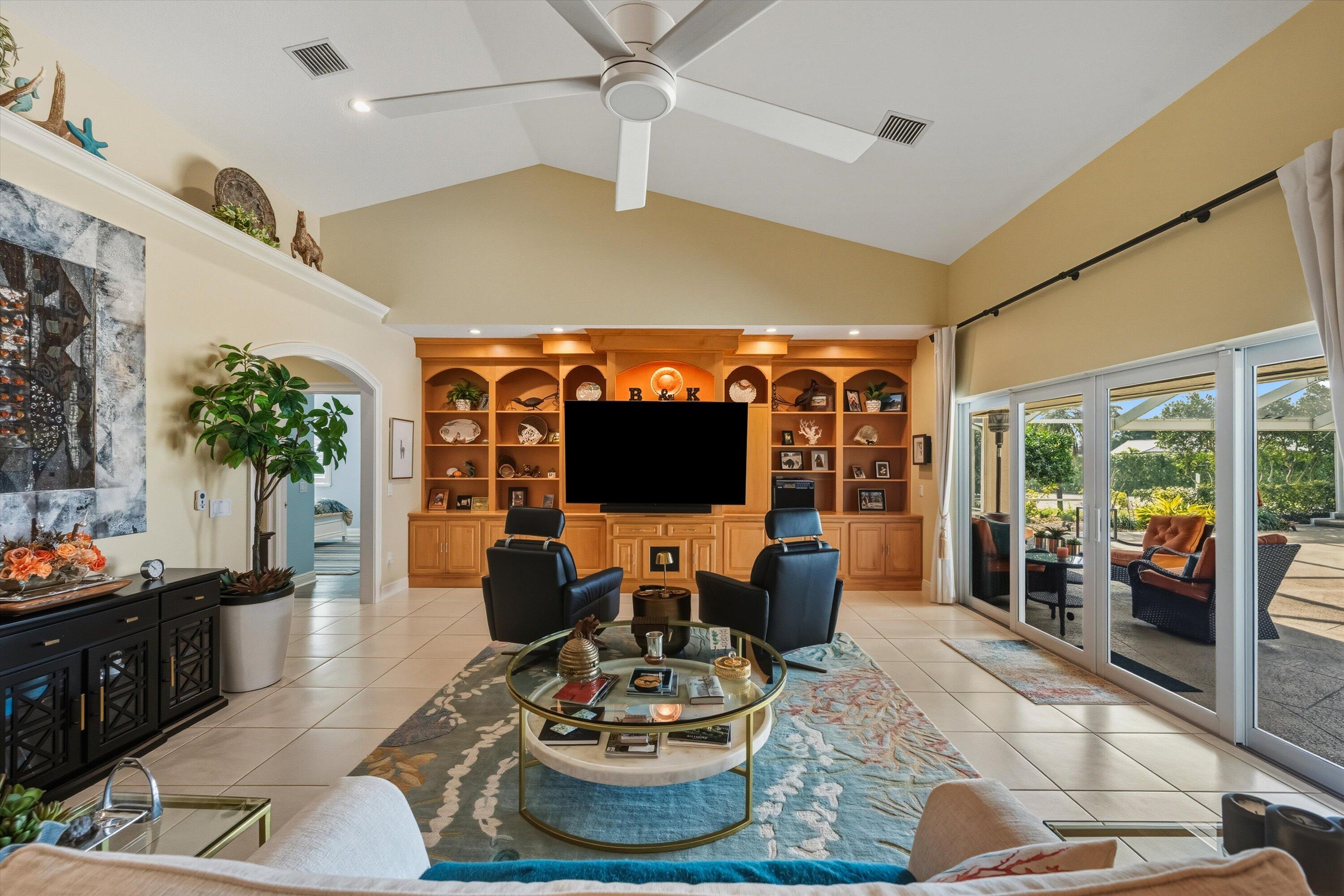 PADDOCK PARK 2 OF WELLINGTON - Residential