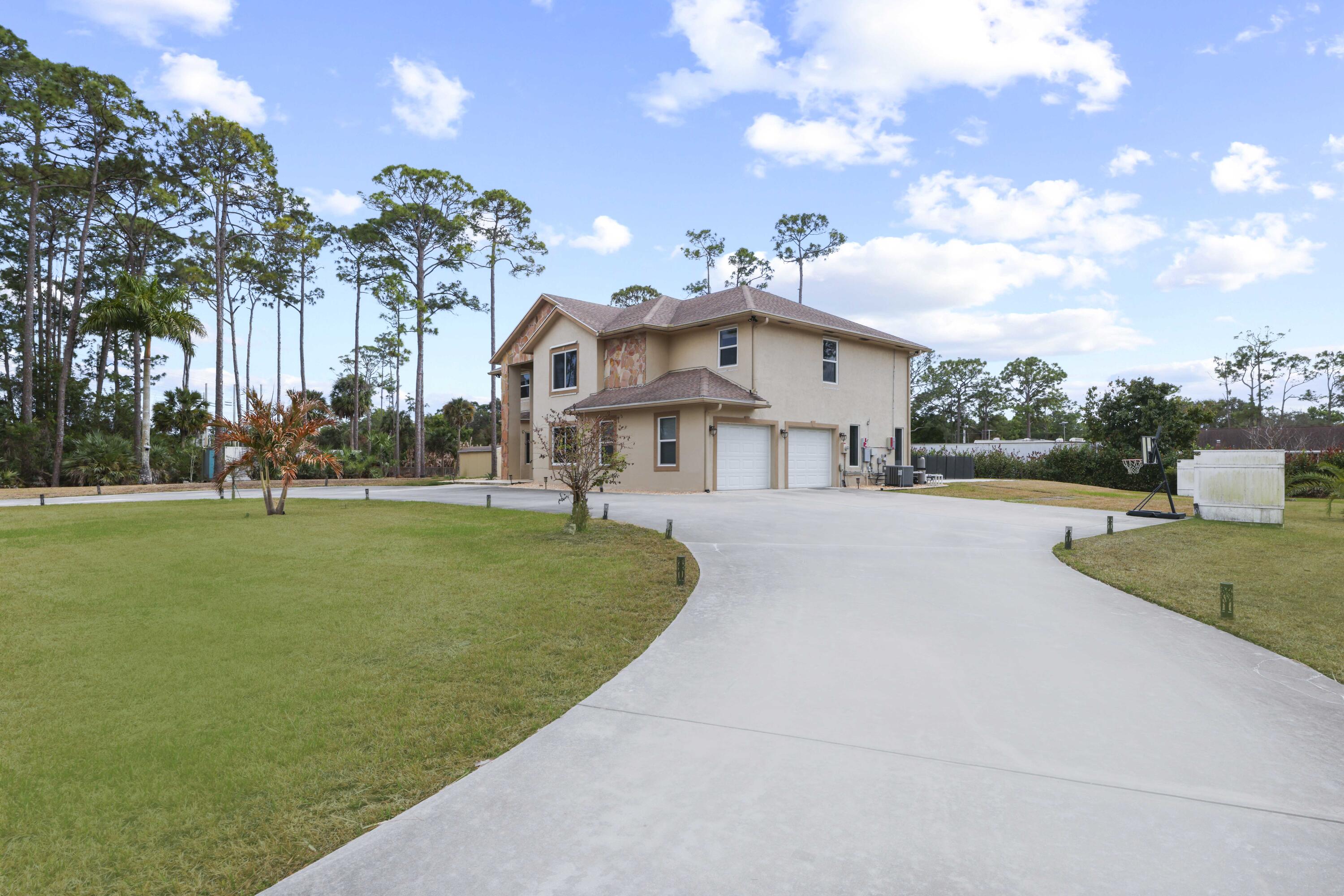 The Acreage/Loxahatchee - Residential