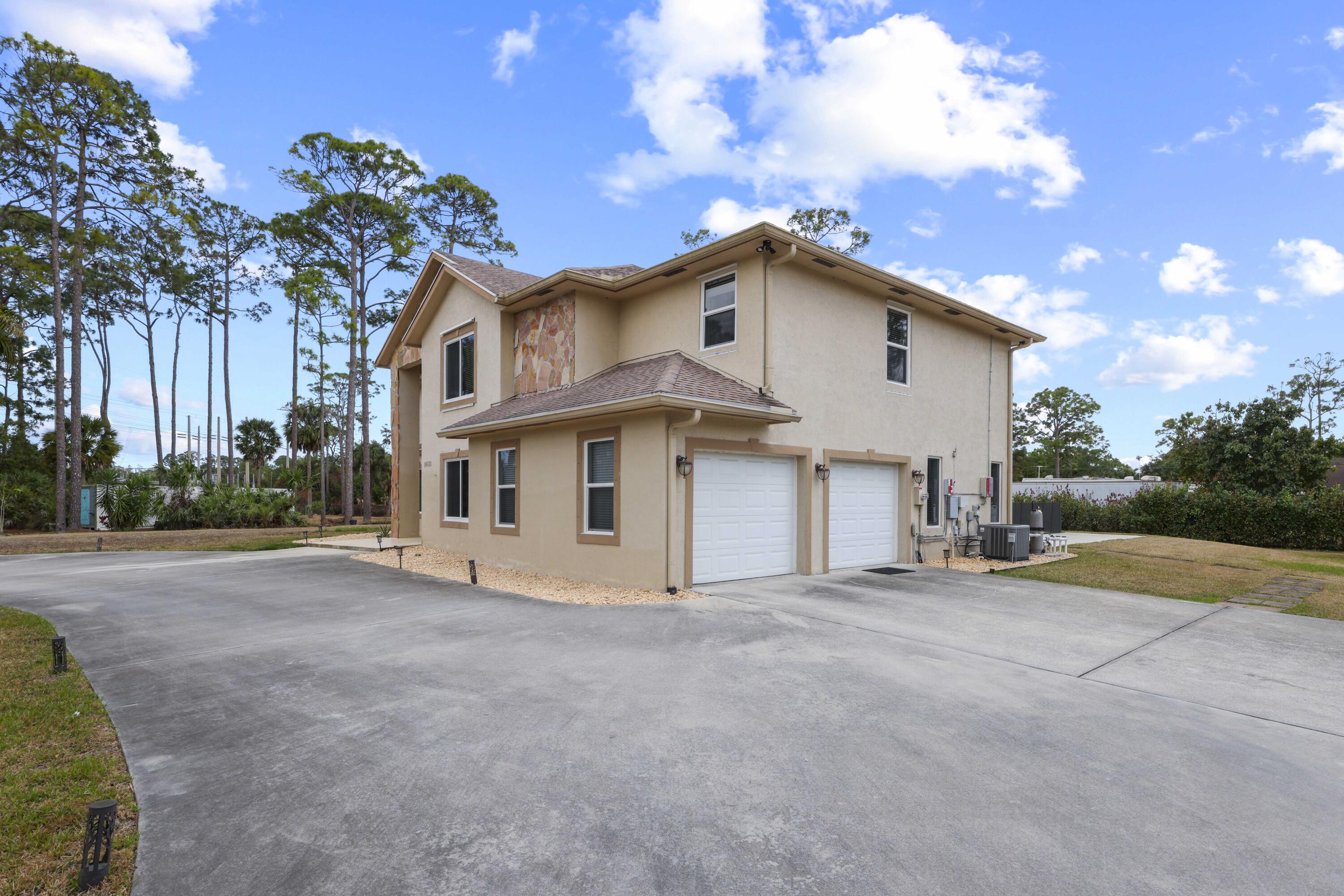 The Acreage/Loxahatchee - Residential