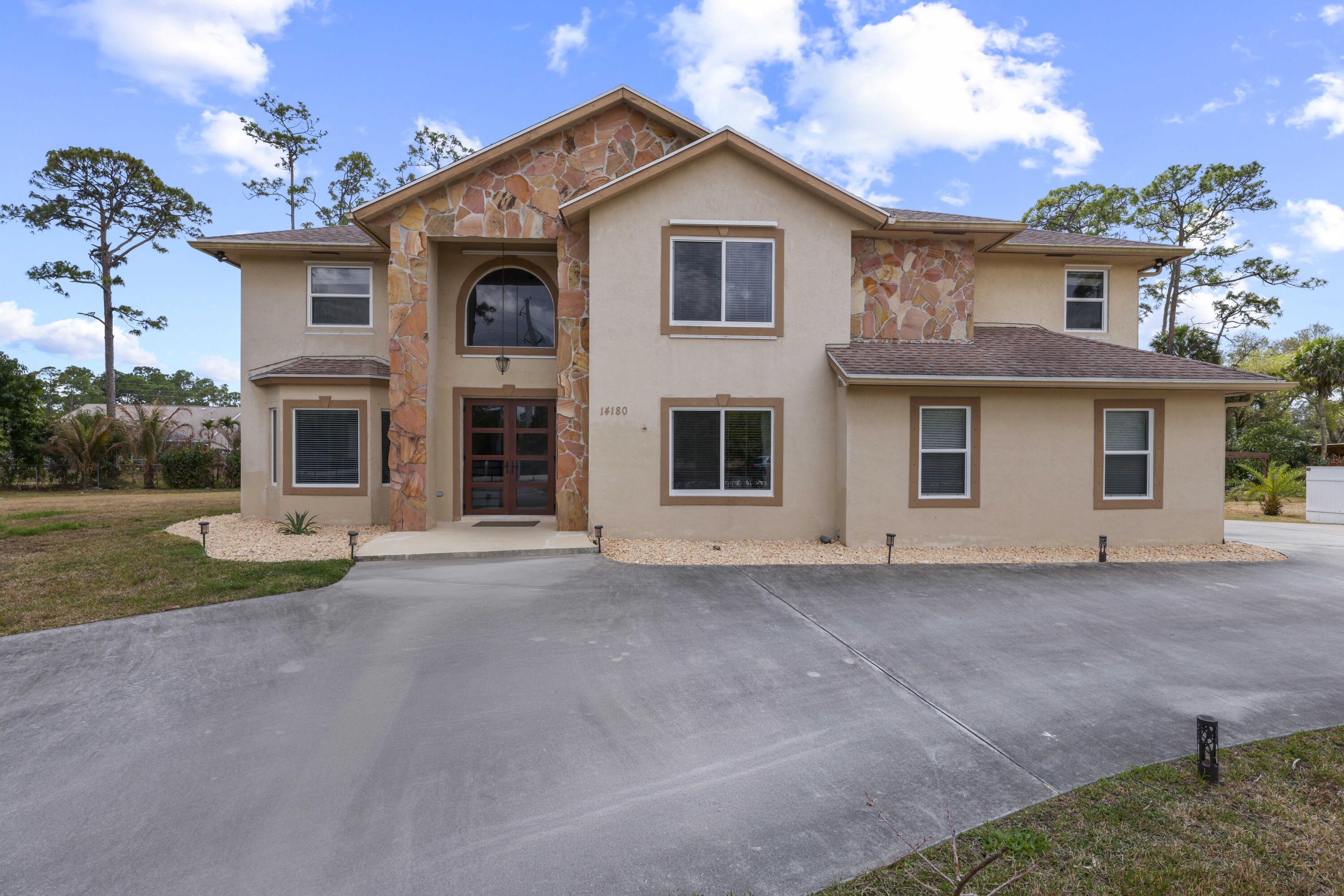 The Acreage/Loxahatchee - Residential