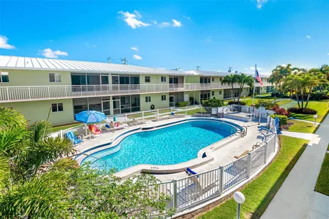 2100 NE 38th St Unit 236, Lighthouse Point, FL MLS: F10473139