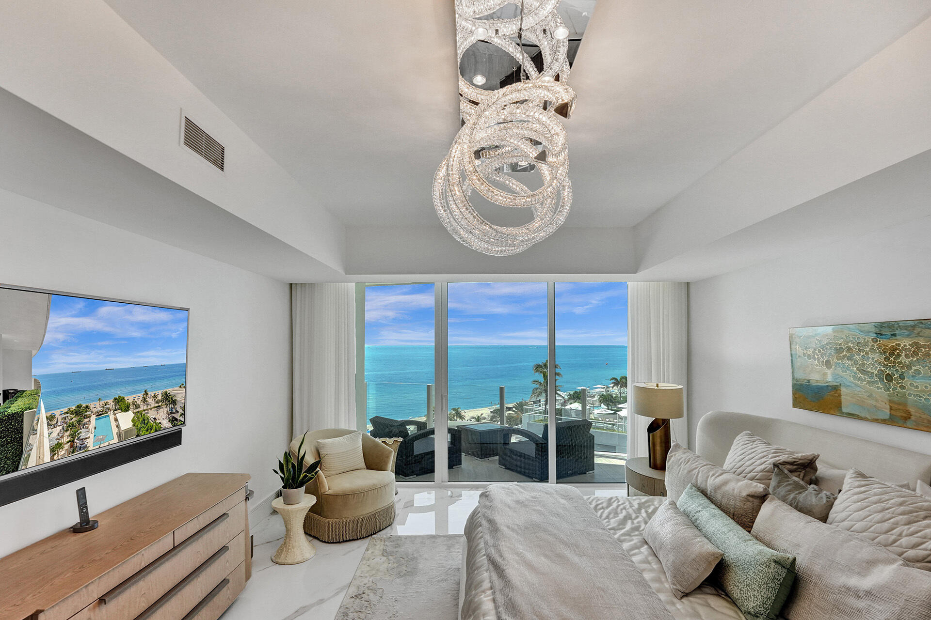 525 N Fort Lauderdale Beach Boulevard 703