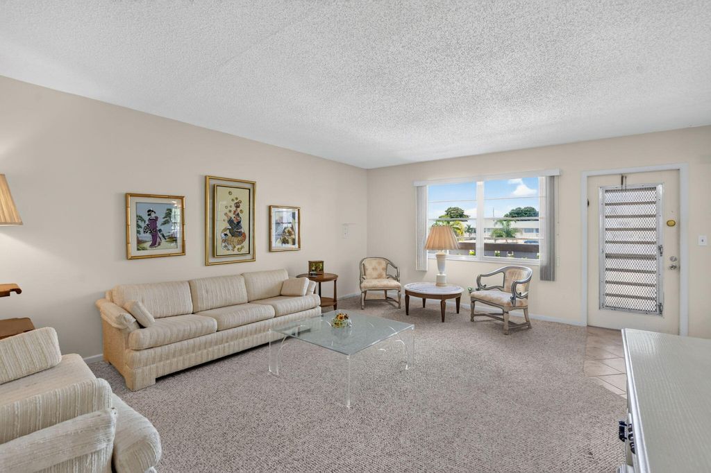 Photo of 2049 Ventnor O Crescent #2049, Deerfield Beach, FL 33442 (MLS # B26048186)