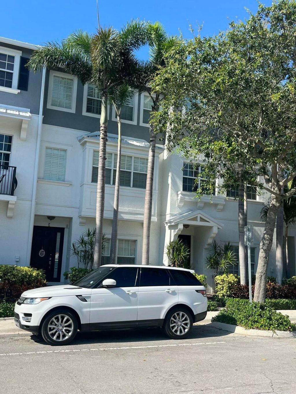 Photo of 290 NE 5th Avenue #6, Delray Beach, FL 33483 (MLS # R11064770)
