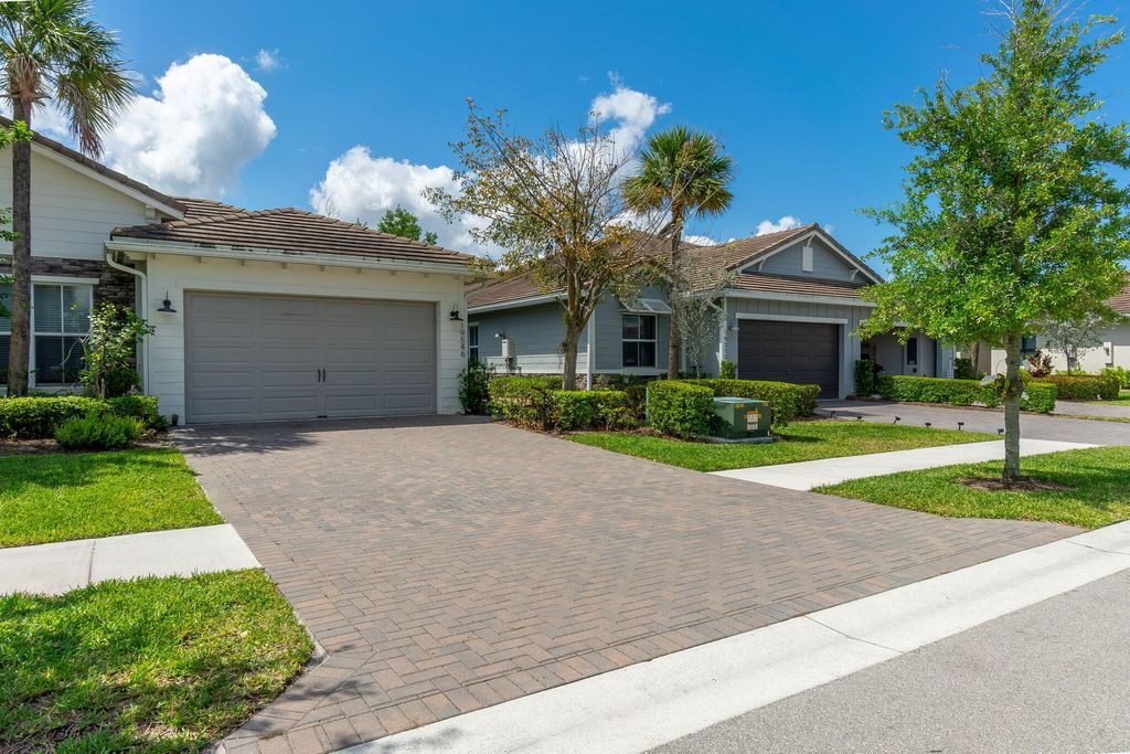 Photo of 19546 Weathervane Way, Loxahatchee, FL 33470 (MLS # B26030336)