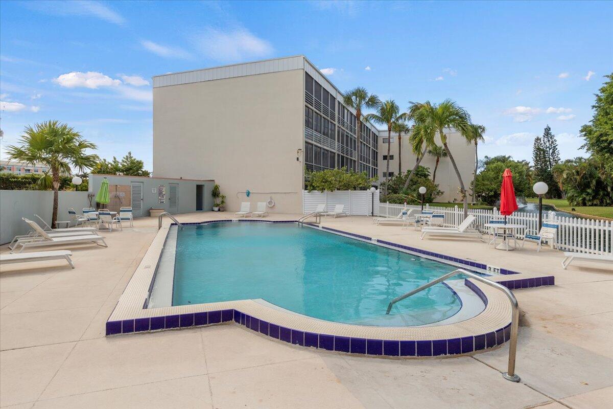 WATERWAY CLUB - Residential Lease