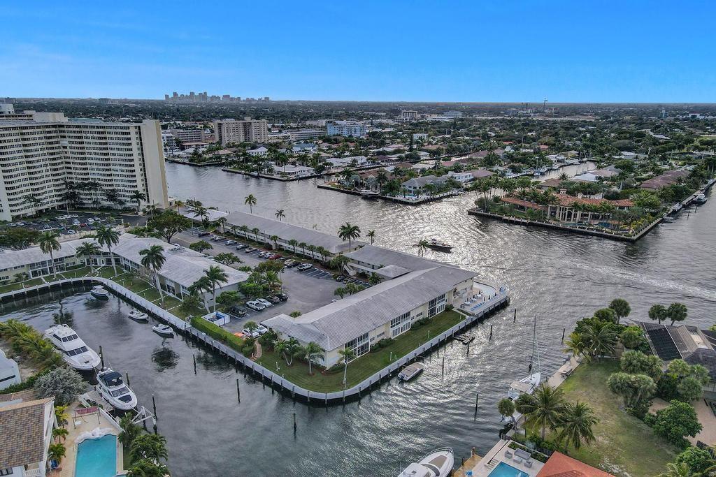 Intracoastal Riviera - Residential