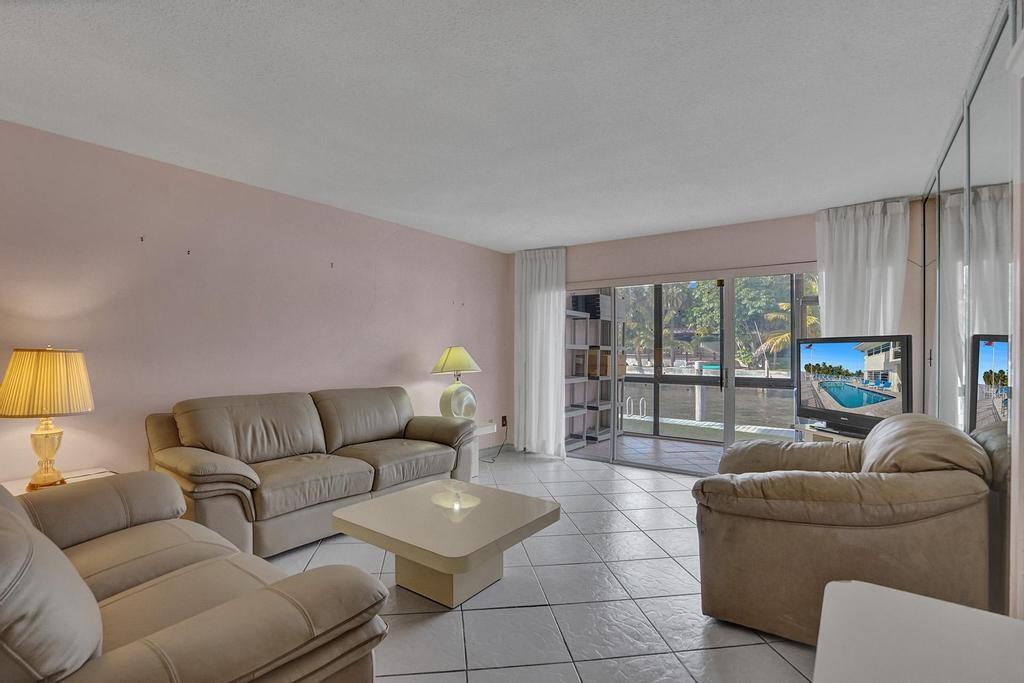 Intracoastal Riviera - Residential