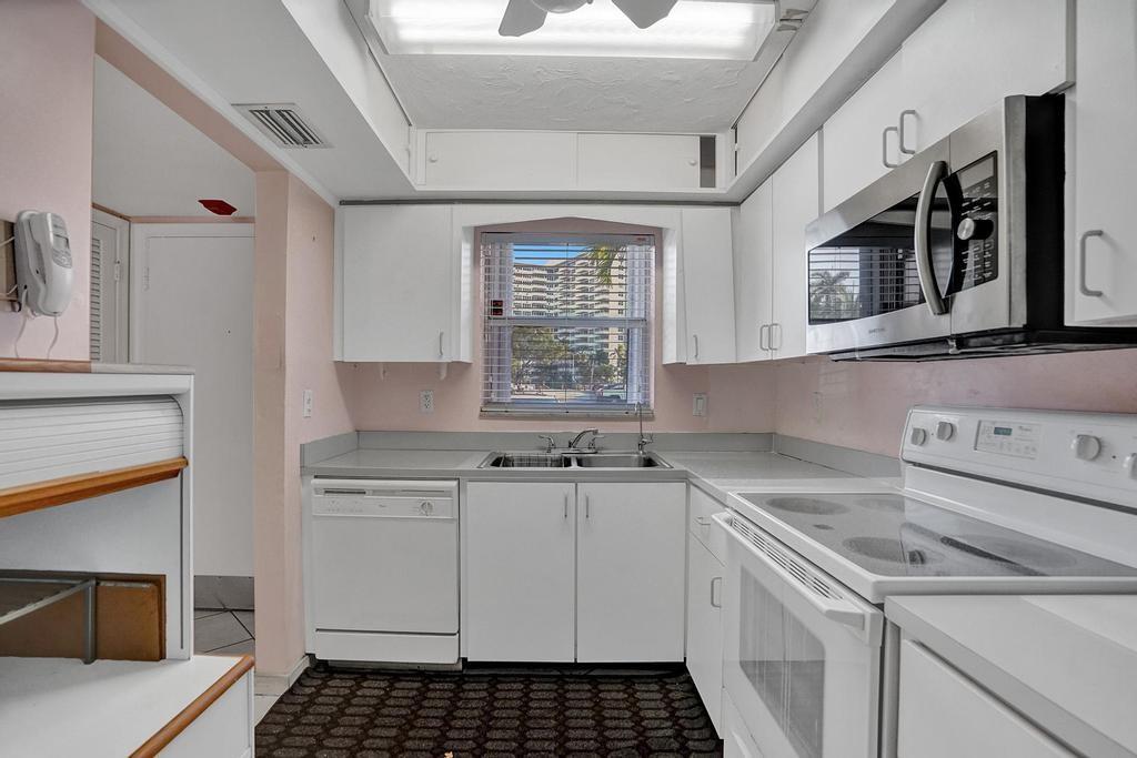 Intracoastal Riviera - Residential