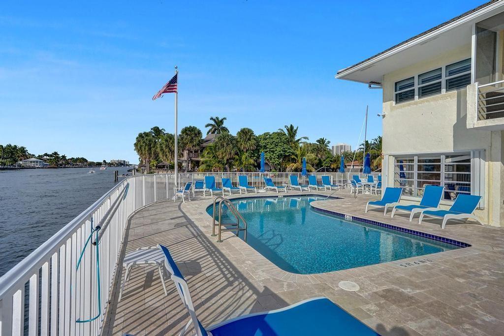 Intracoastal Riviera - Residential