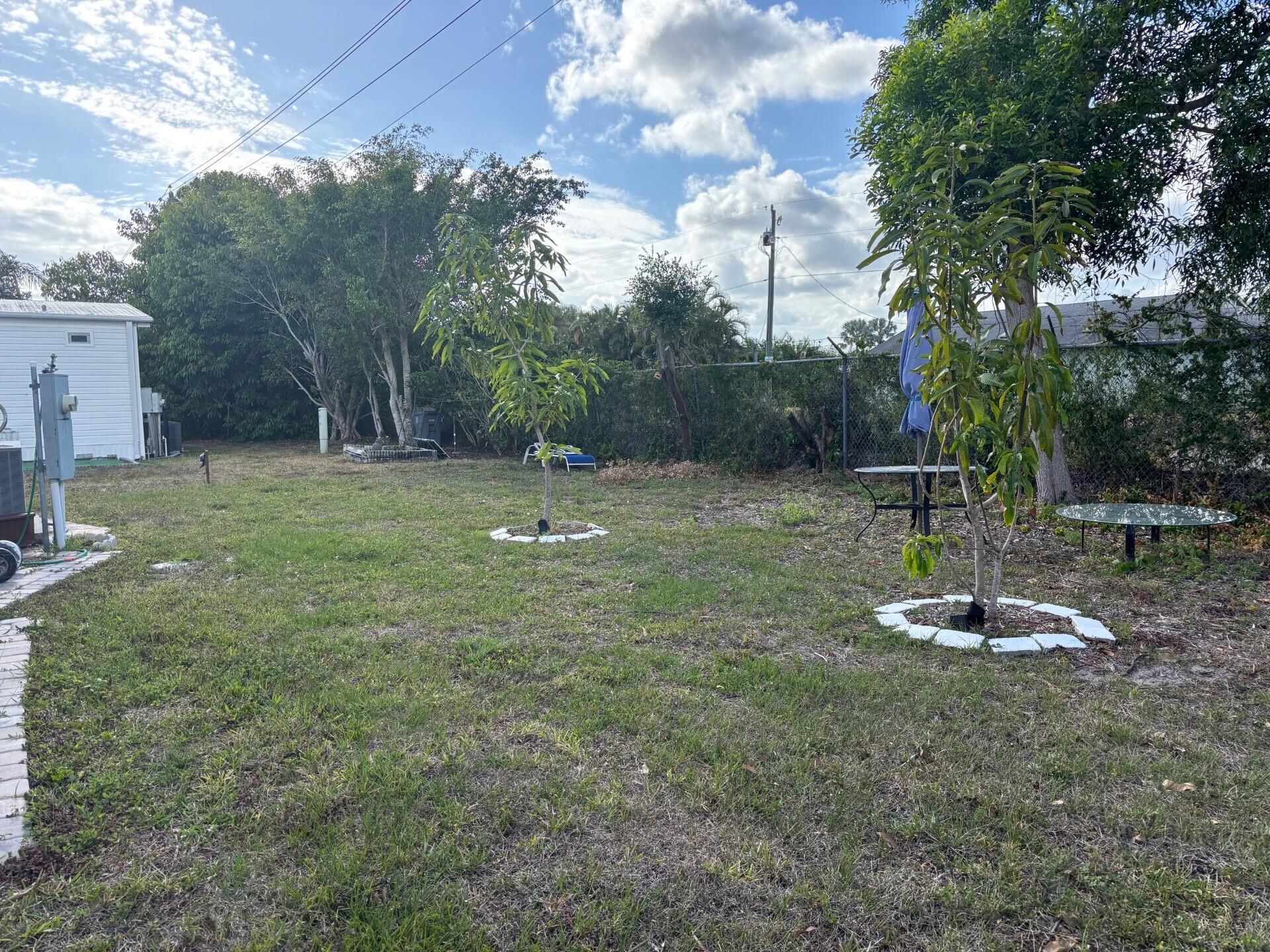 MARALAGO CAY - Residential