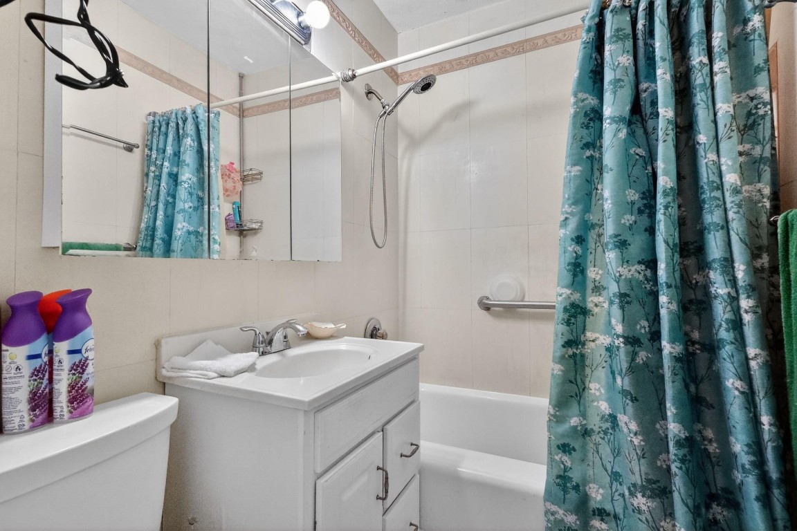 Brian Manors - Residential