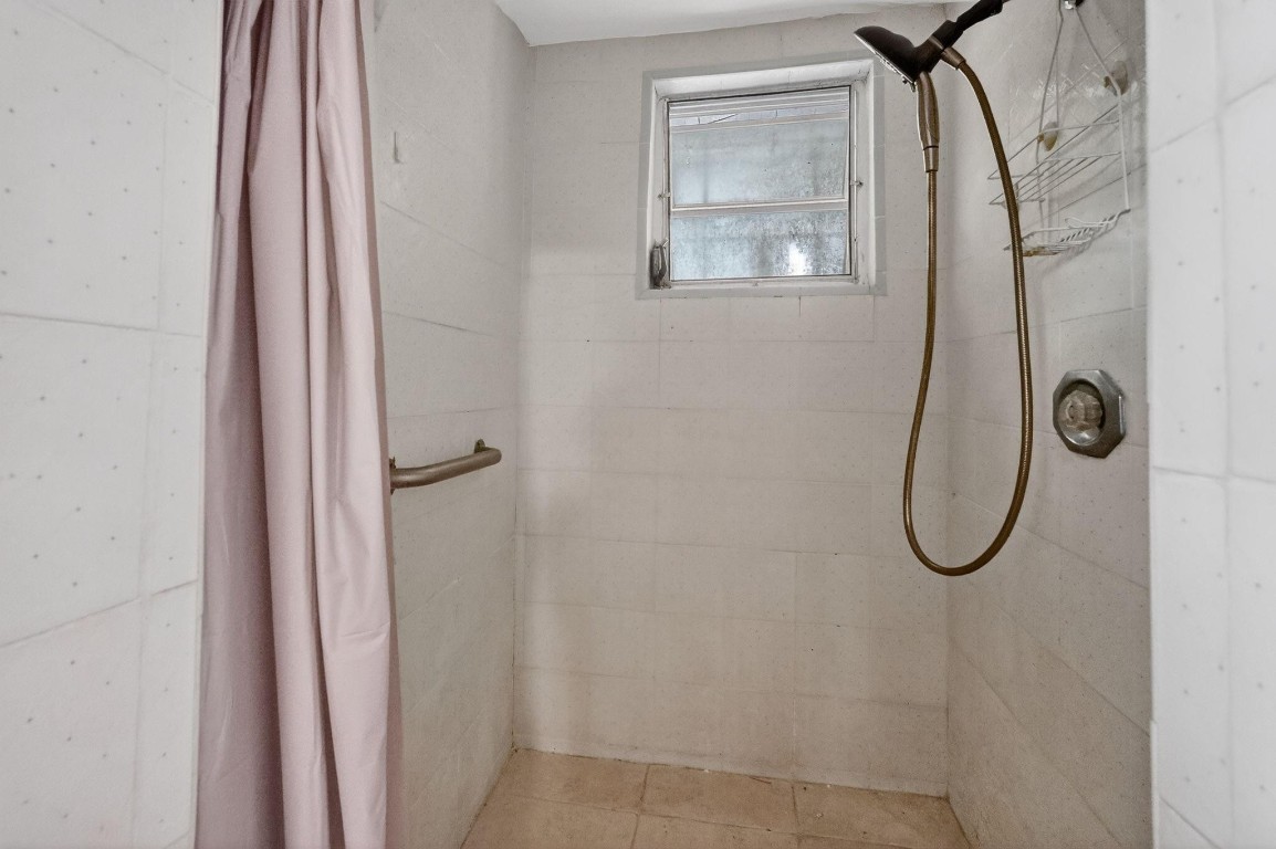 Brian Manors - Residential