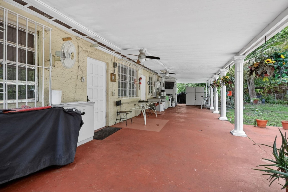 Brian Manors - Residential