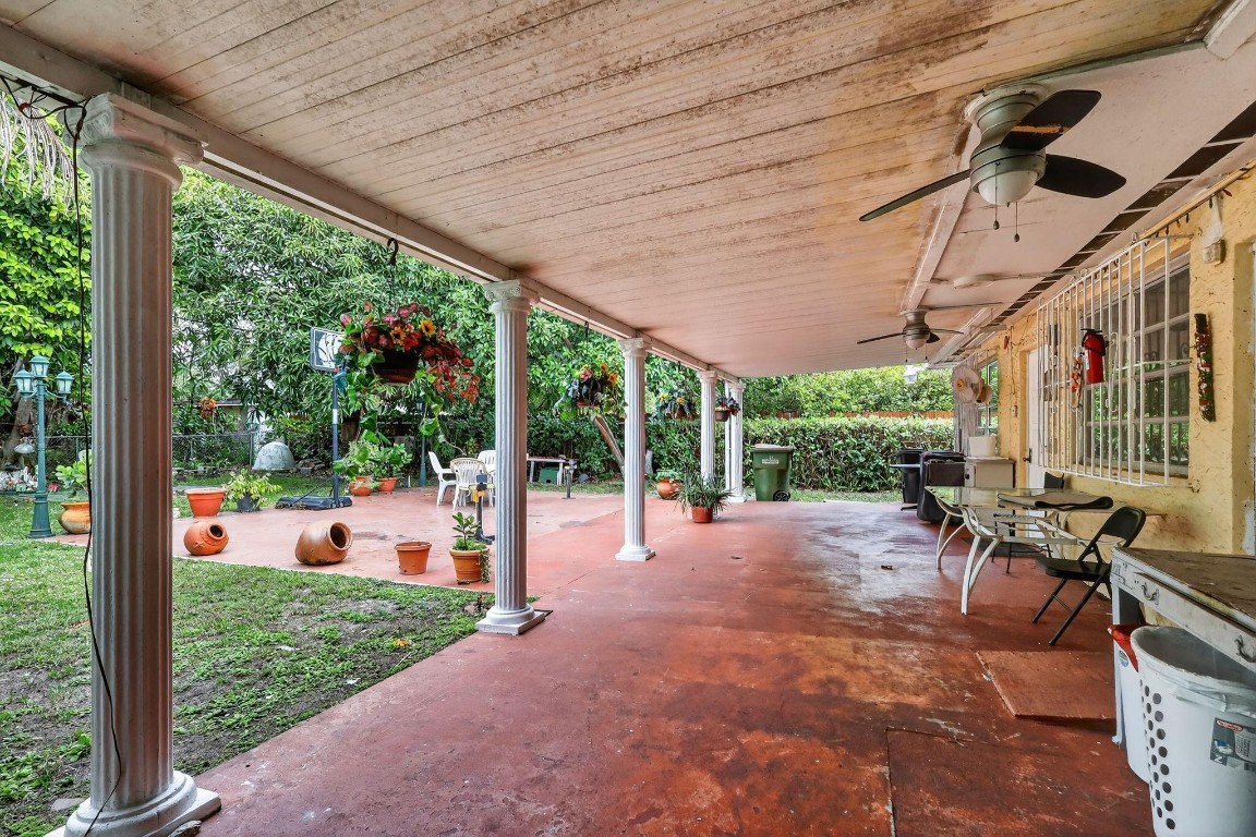 Brian Manors - Residential