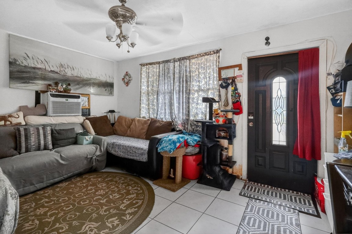 Brian Manors - Residential