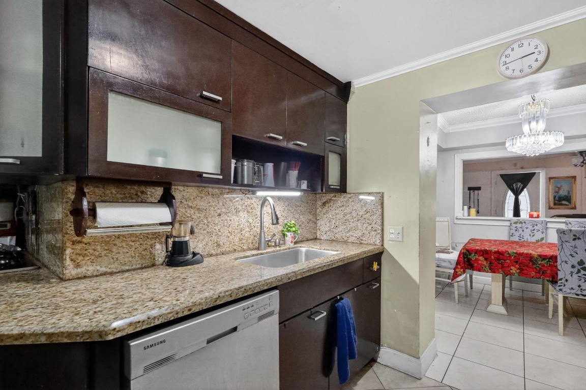 Brian Manors - Residential