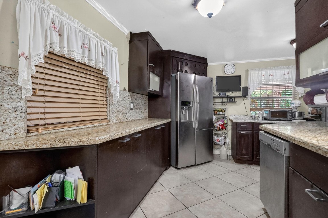 Brian Manors - Residential