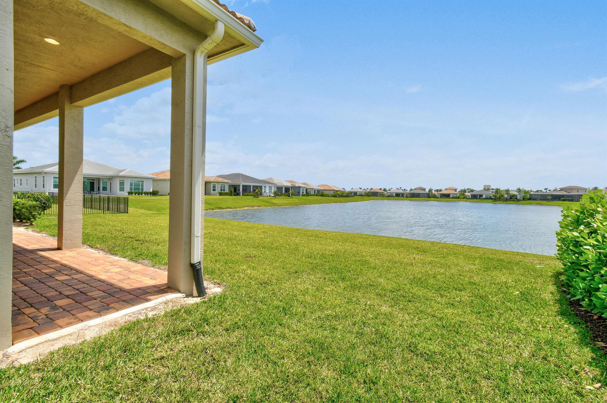 VERANO SOUTH PUD 1 - POD - Residential Lease