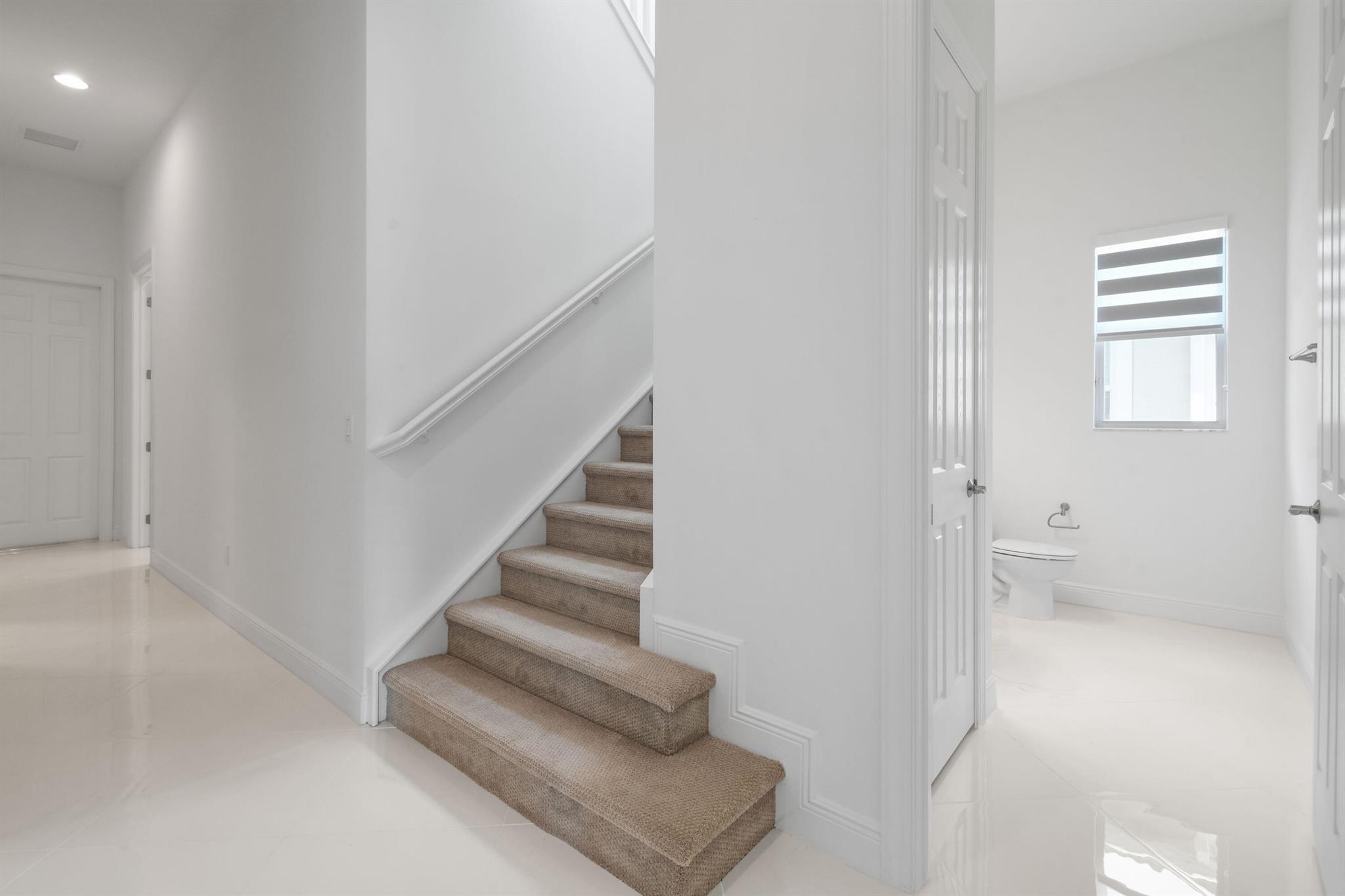 VERANO SOUTH PUD 1 - POD - Residential Lease