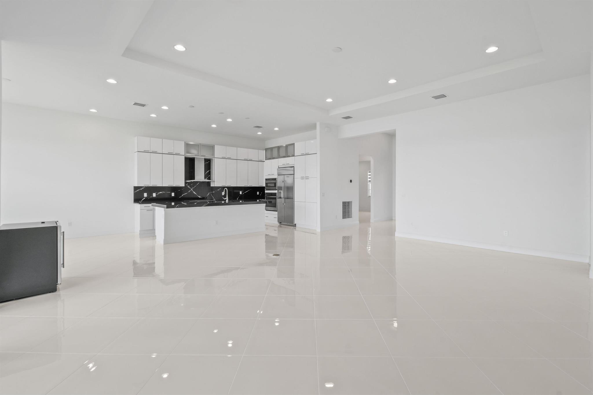 VERANO SOUTH PUD 1 - POD - Residential Lease