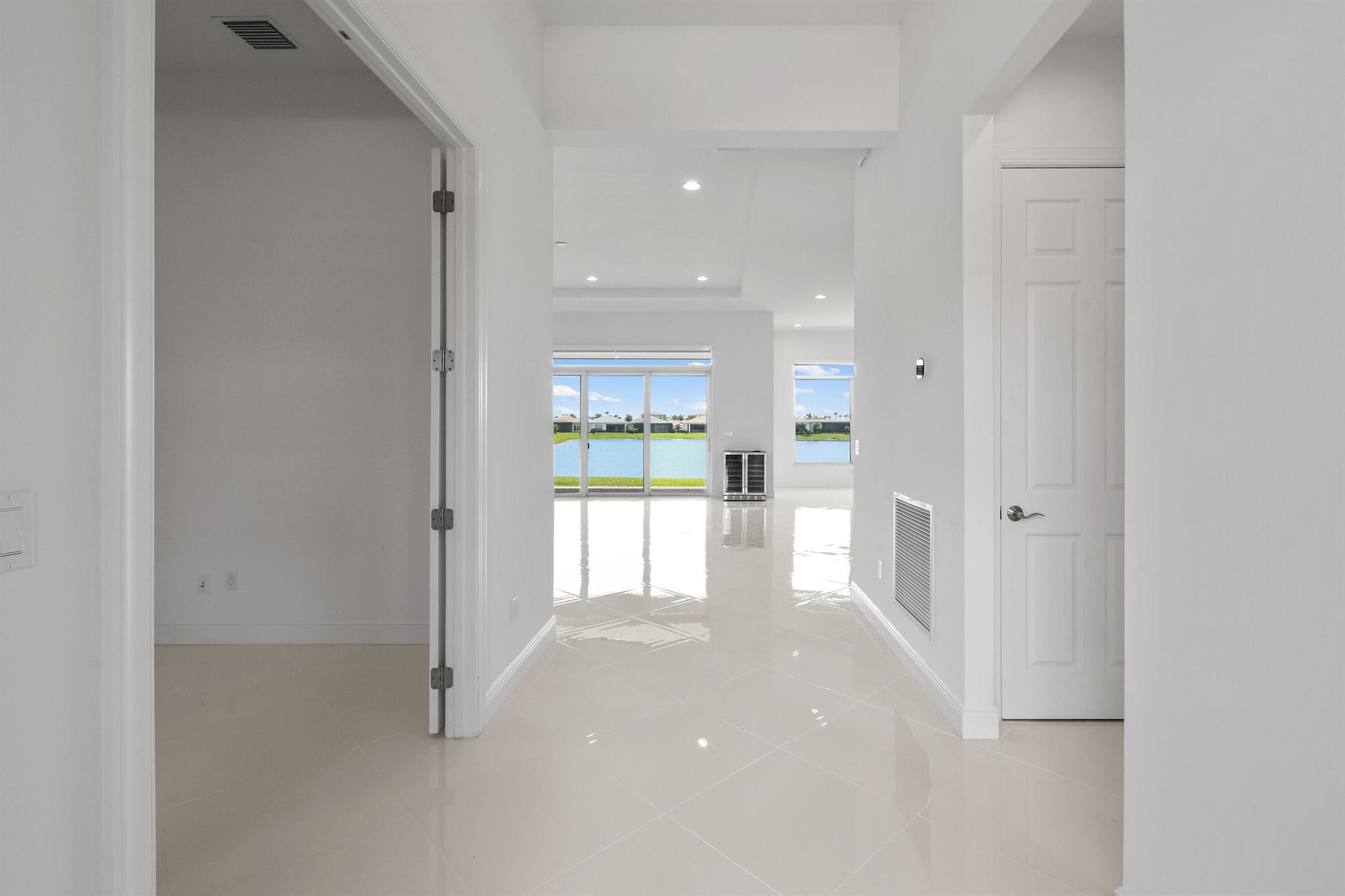 VERANO SOUTH PUD 1 - POD - Residential Lease
