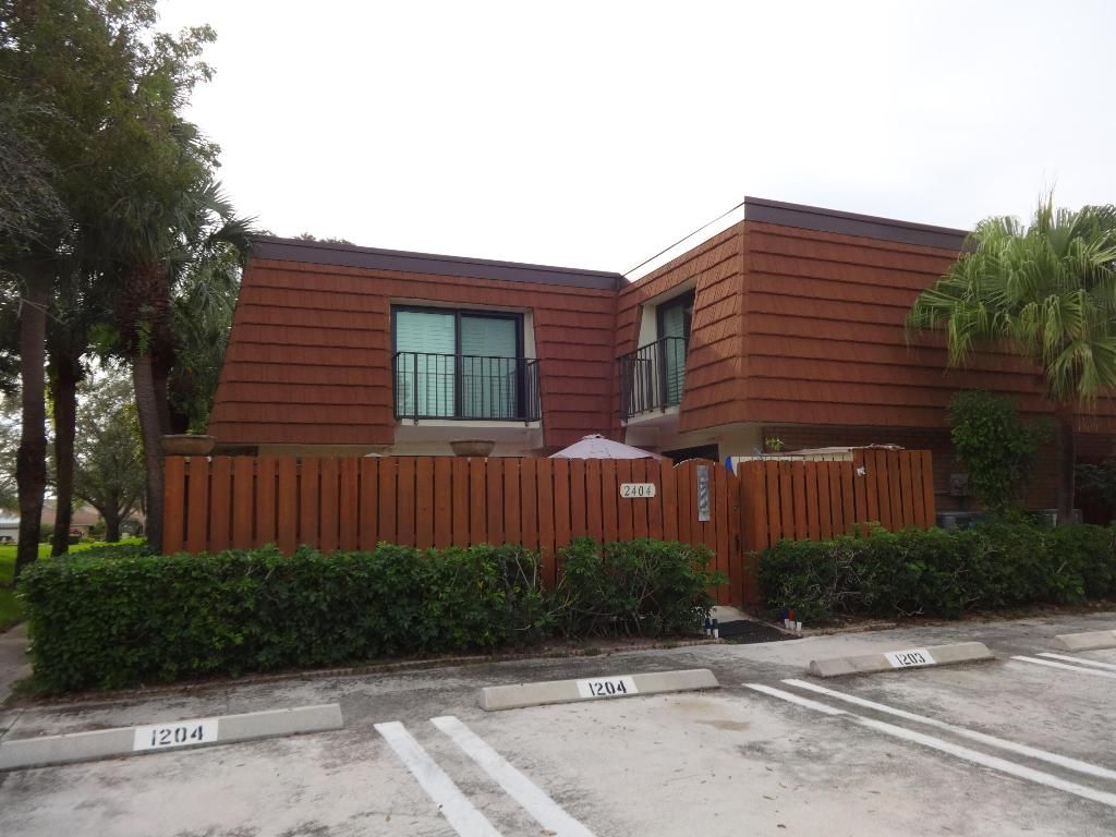 Photo of 2404 24th Court, Jupiter, FL 33477 (MLS # R10941393)