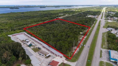 5000 N Us Highway 1 Fort Pierce FL 34946
