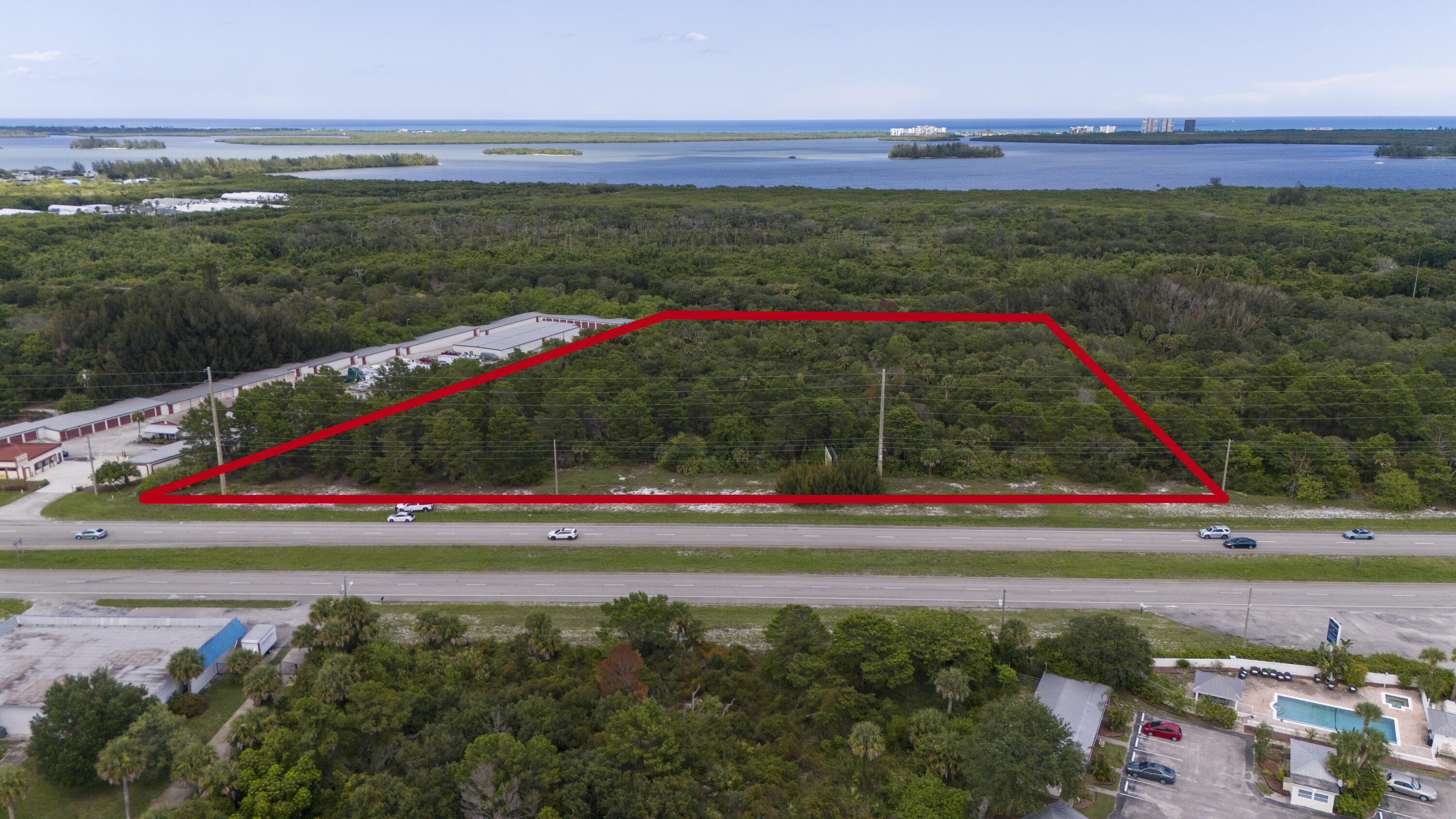 METES AND BOUNDS - Land