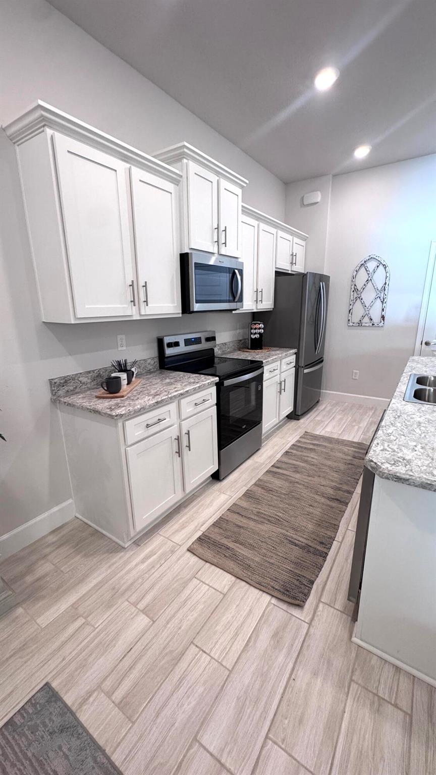 WATERSTONE PHASE FOUR - Residential