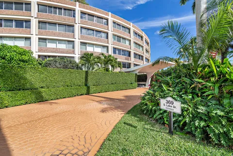 369 S Lake Drive Unit 2d, Palm Beach, FL MLS: R11073184