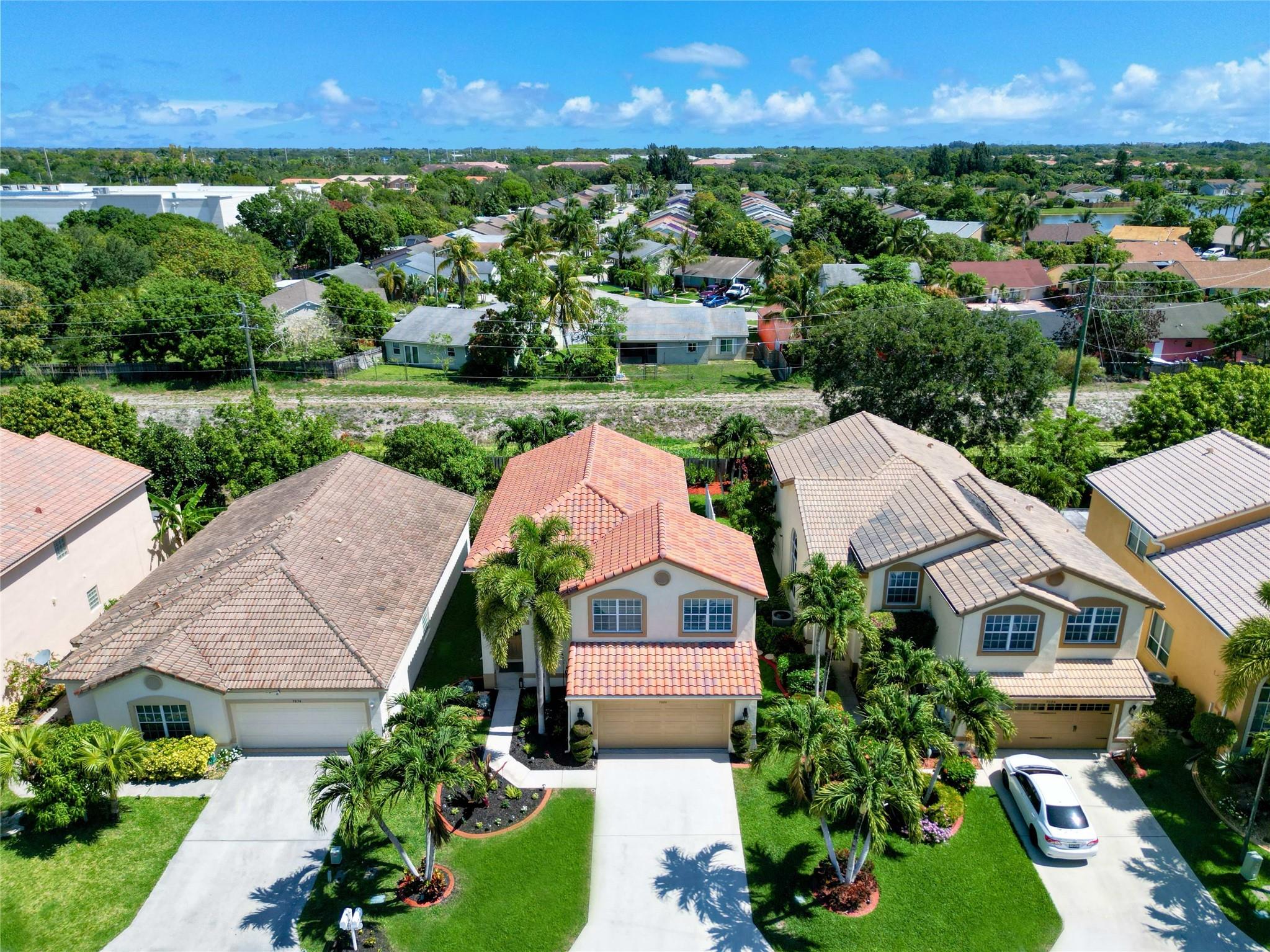 7580 Colony Palm Dr