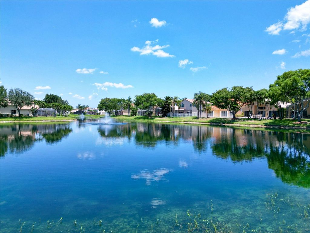 Photo of 7580 Colony Palm Drive, Boynton Beach, FL 33436 (MLS # F10505126)