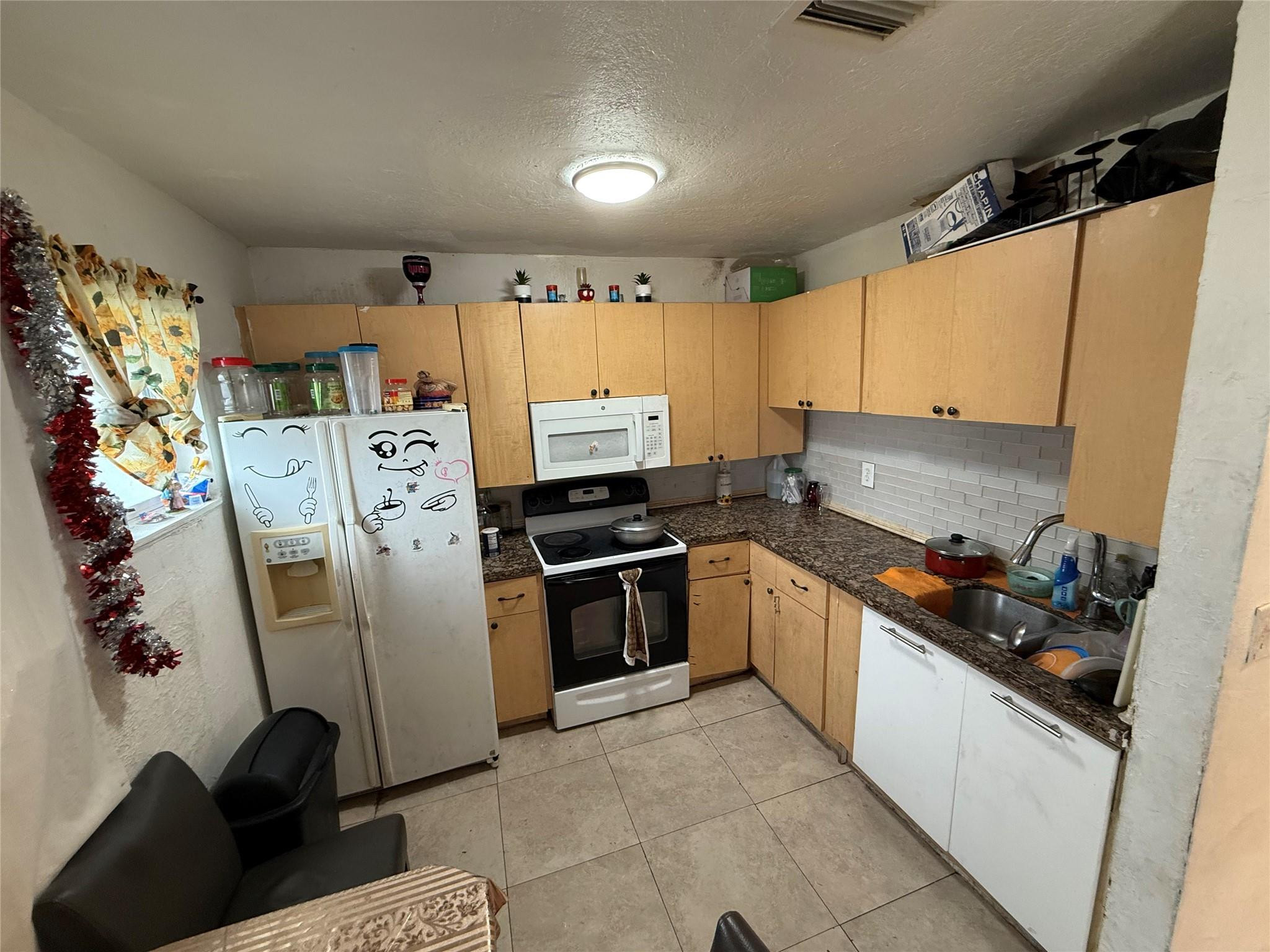 Lincoln Park - Residential Income