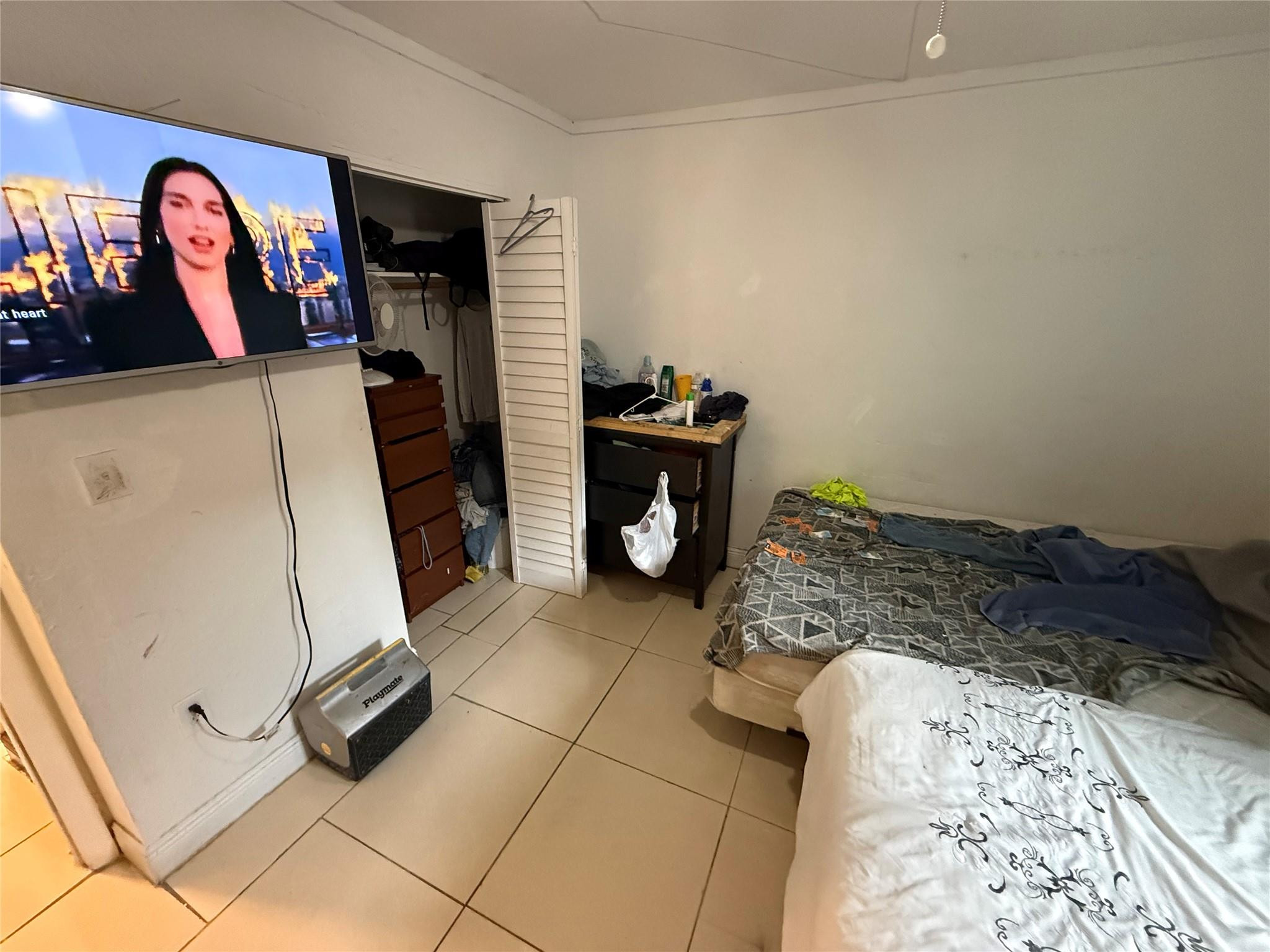 Lincoln Park - Residential Income