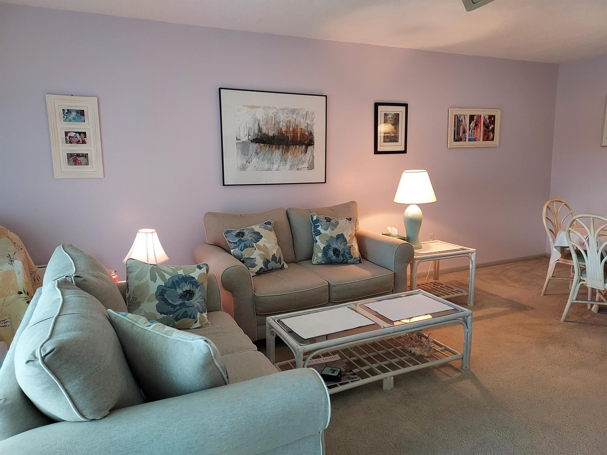 VILLAS ON THE GREEN CONDO - Residential Lease